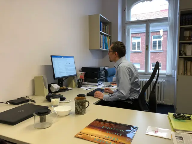 Redakce: Matouš v pilné práci. Redakce vážné hudby, Supraphon.