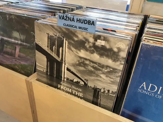 Prodej: nahrávka v pořadí číslo jedna, prodejna Supraphon, Praha.